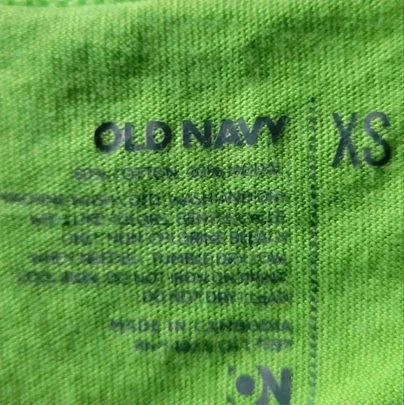 Green old navy tank top, size xsmall - Picture 3 of 4